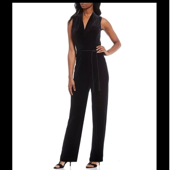 Vince camuto velvet jumpsuit - Picture 1 of 5